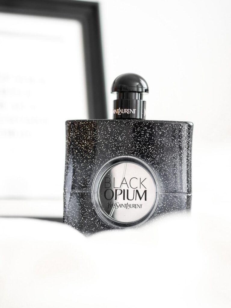 black opium YSL perfumy z nutą wanilii